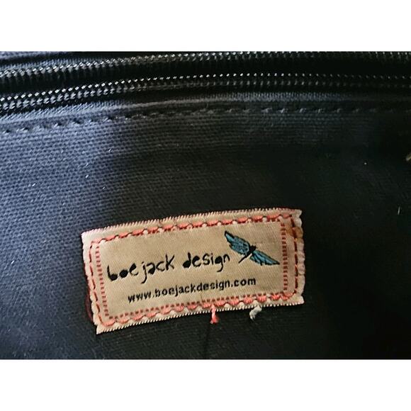 Burgundy BoeJack Design Crossbody Purse w Chain Strap & Pattern - Picture 10 of 10